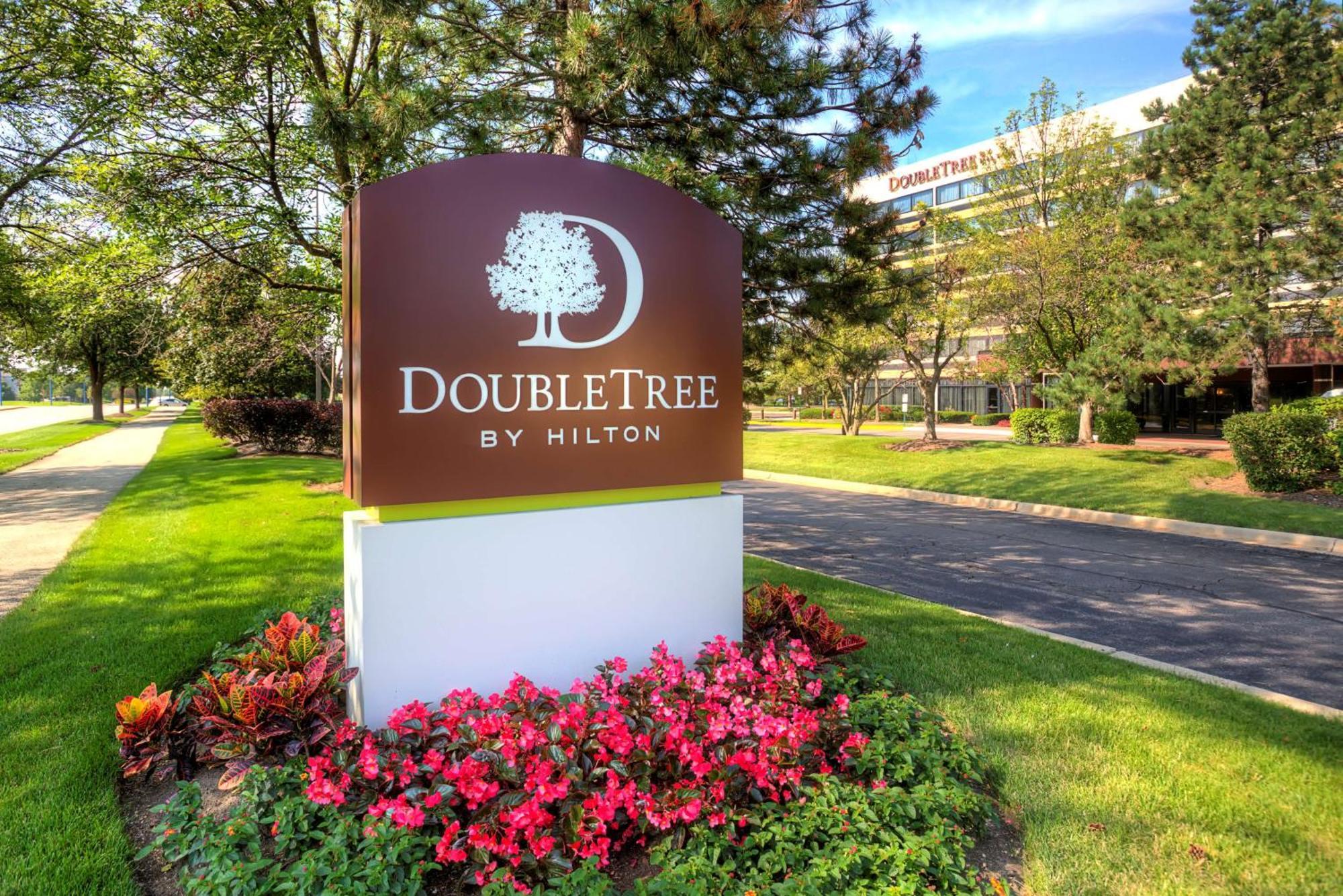 Doubletree By Hilton Chicago Schaumburg Hotel Exterior photo